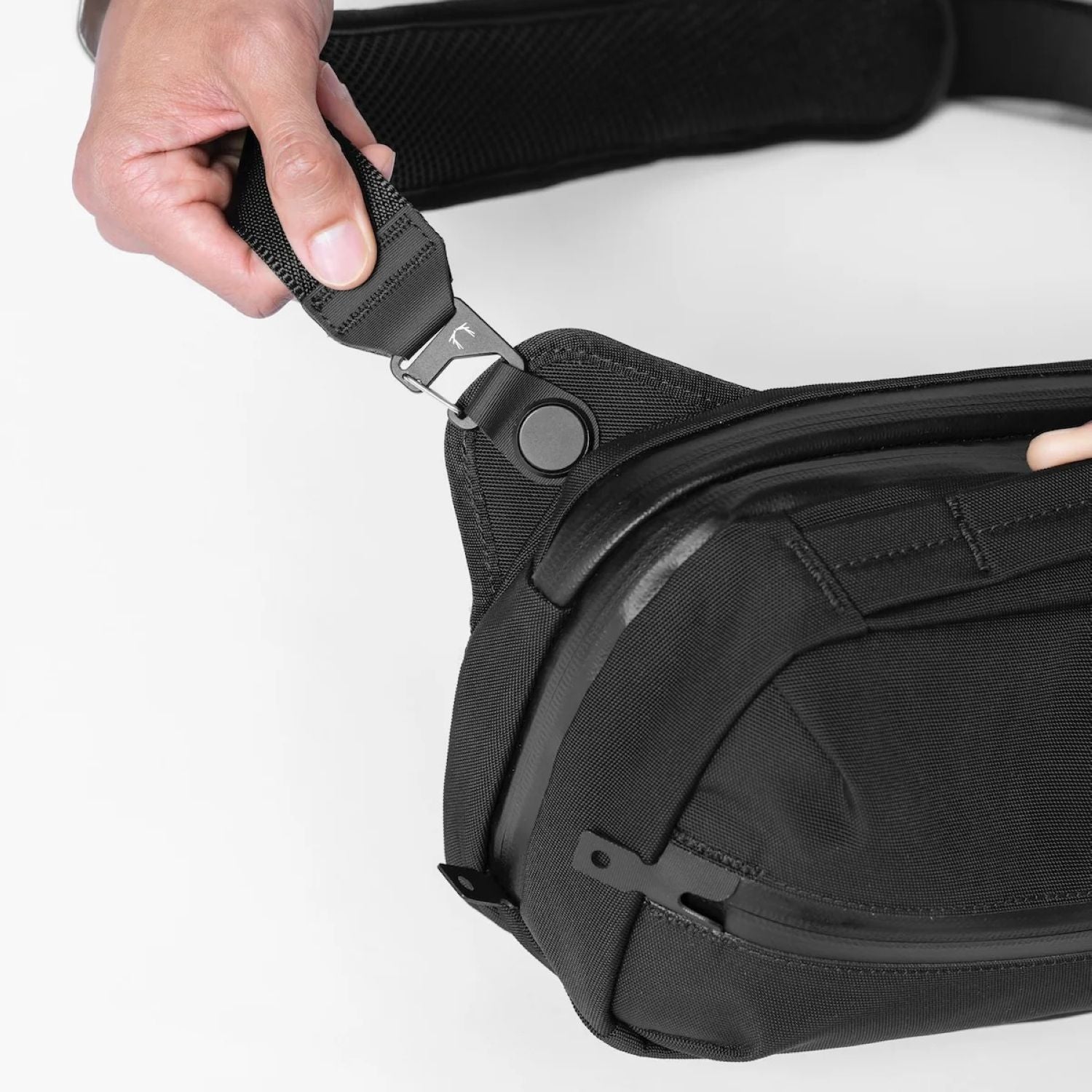 Black Ember Grip Sling-6 Embertex PFAS Free 6L - Jet Black