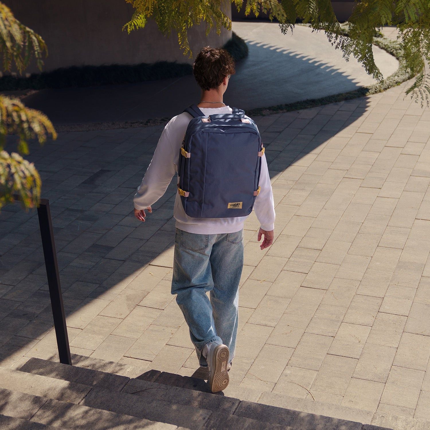 Cabinzero Classic Backpack 44L (Shibori Blue)