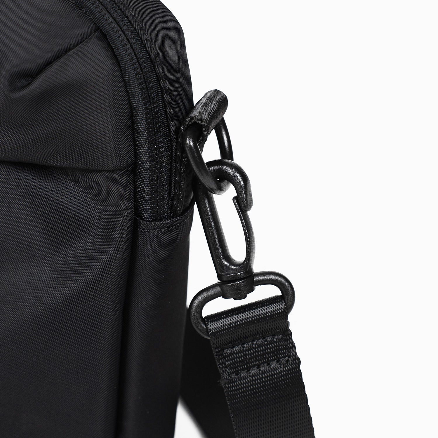Crossing Anti-Theft RFID Crossbody Bag 4L - Black
