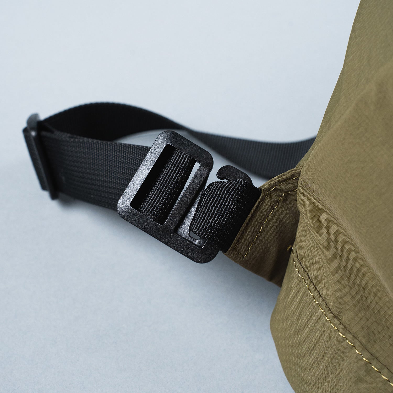 Crossing Jack Drawstring Totepack - Olive