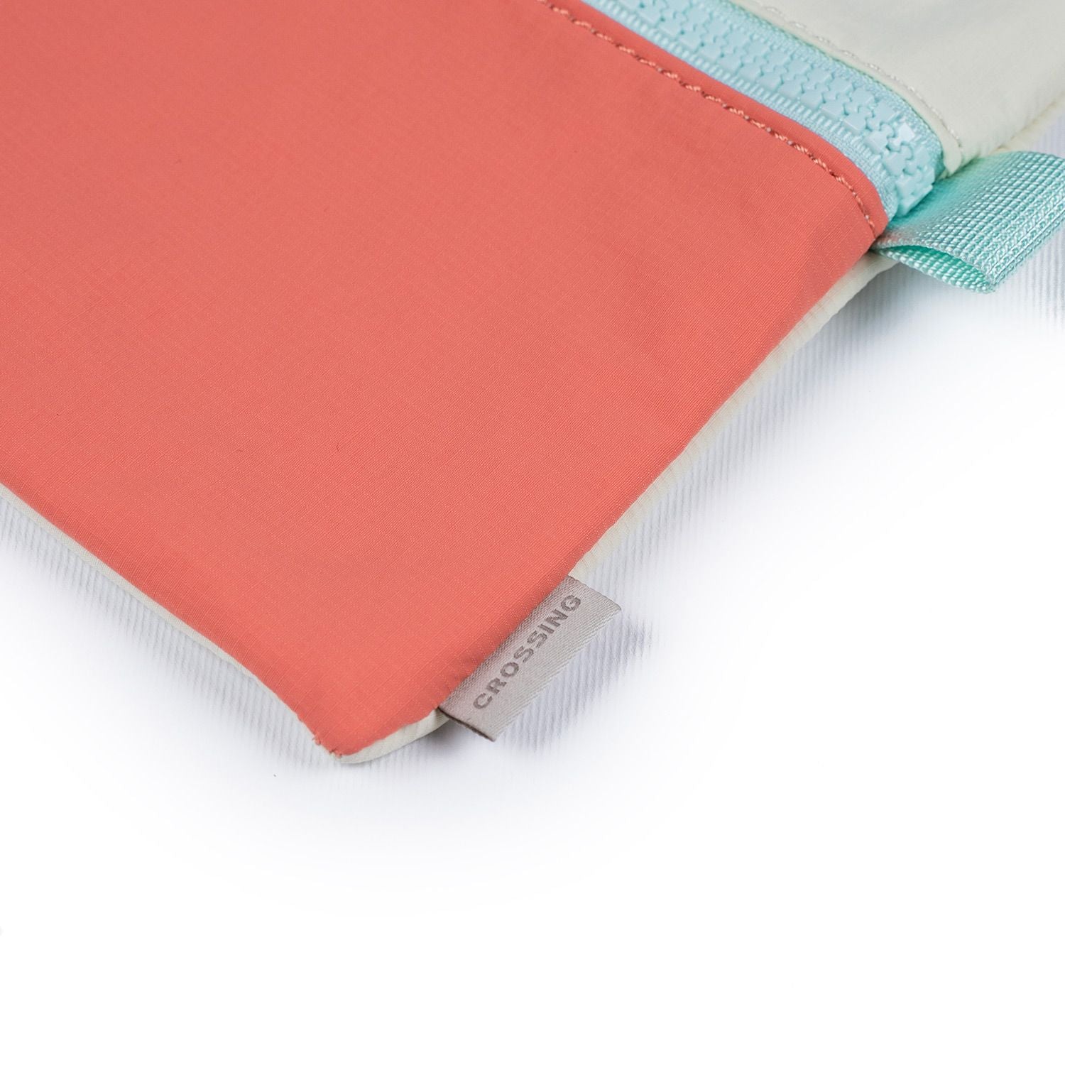 Crossing Tessa Colour Block Pouch Large - Coral/White Beige
