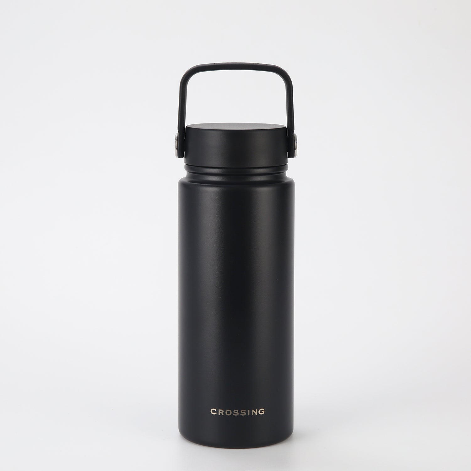 Crossing Urban Ceramic S/S Insulated Flat Cap Bottle With Handle 600ml - Ebony (Black)