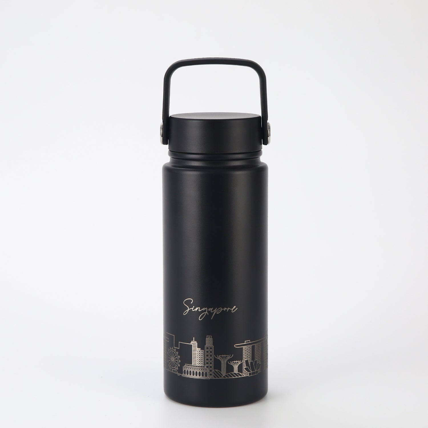 Crossing Urban Ceramic S/S Insulated Flat Cap Bottle With Handle 600ml - Skyline Singapore (Black)