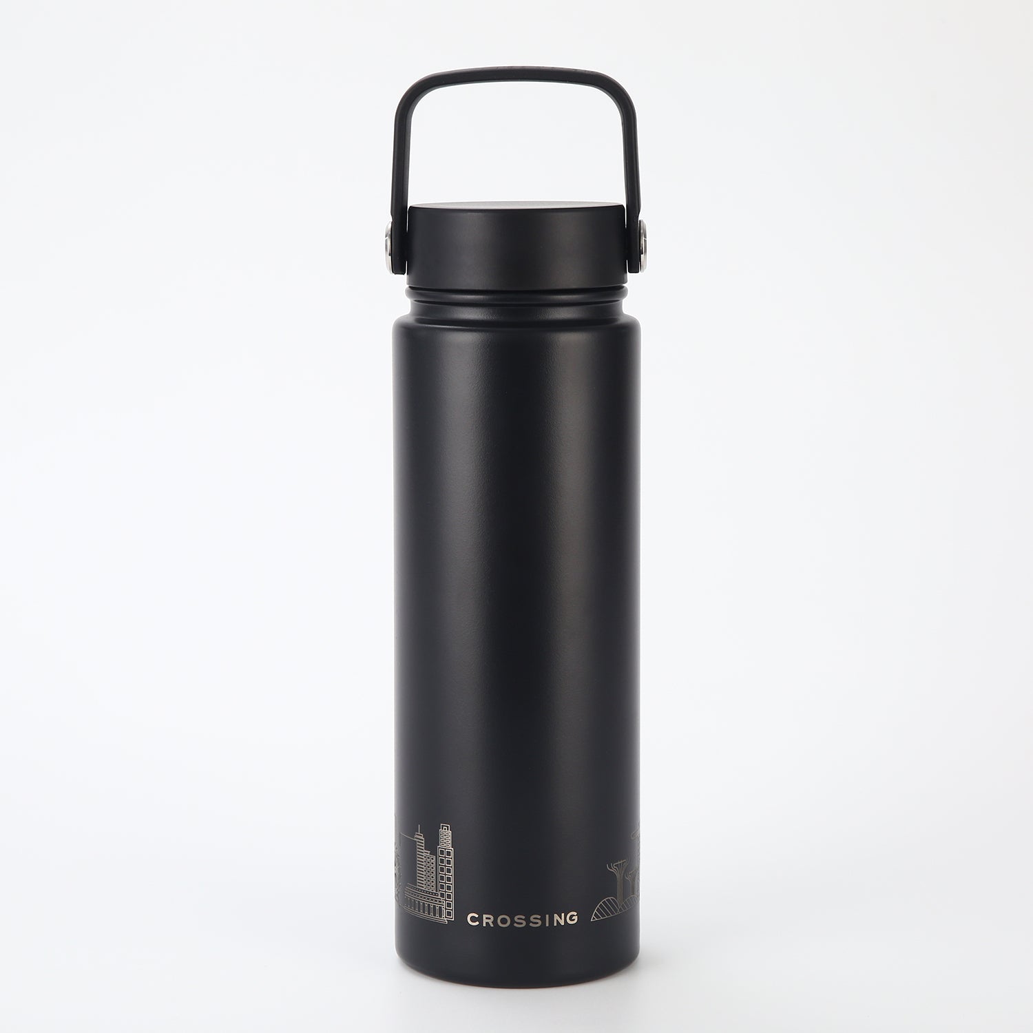 Crossing Urban Ceramic S/S Insulated Flat Cap Bottle With Handle 720ml - Skyline Singapore (Black)