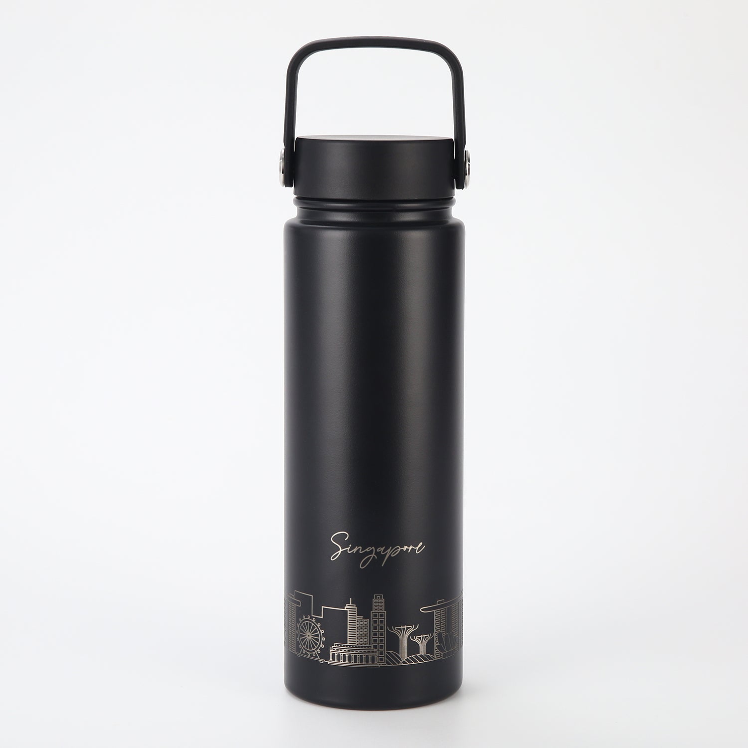 Crossing Urban Ceramic S/S Insulated Flat Cap Bottle With Handle 720ml - Skyline Singapore (Black)