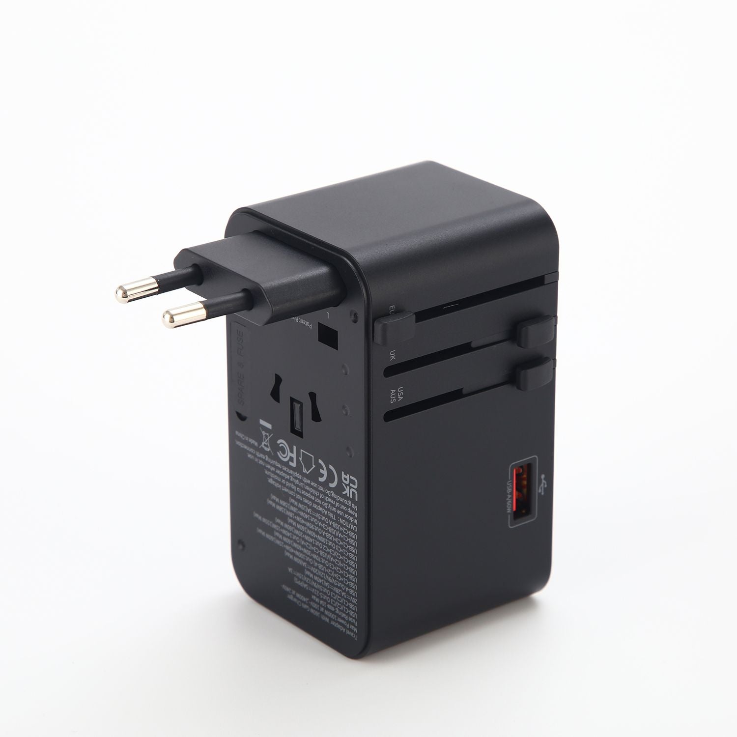 Crossing World Travel Adaptor 160W with 1 X USB-A + 3 X USB-C with Built-In Type C Cable - Black