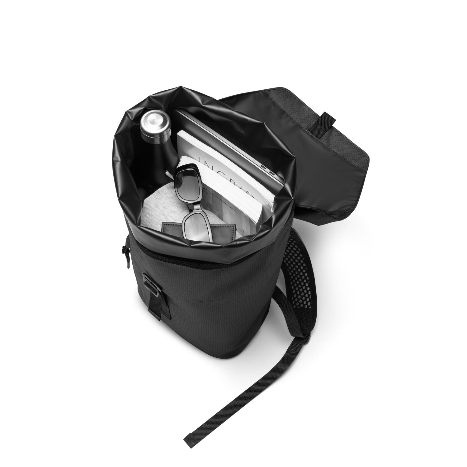 Gaston Luga Lightweight Duoseal Flap Backpack 14" - Black