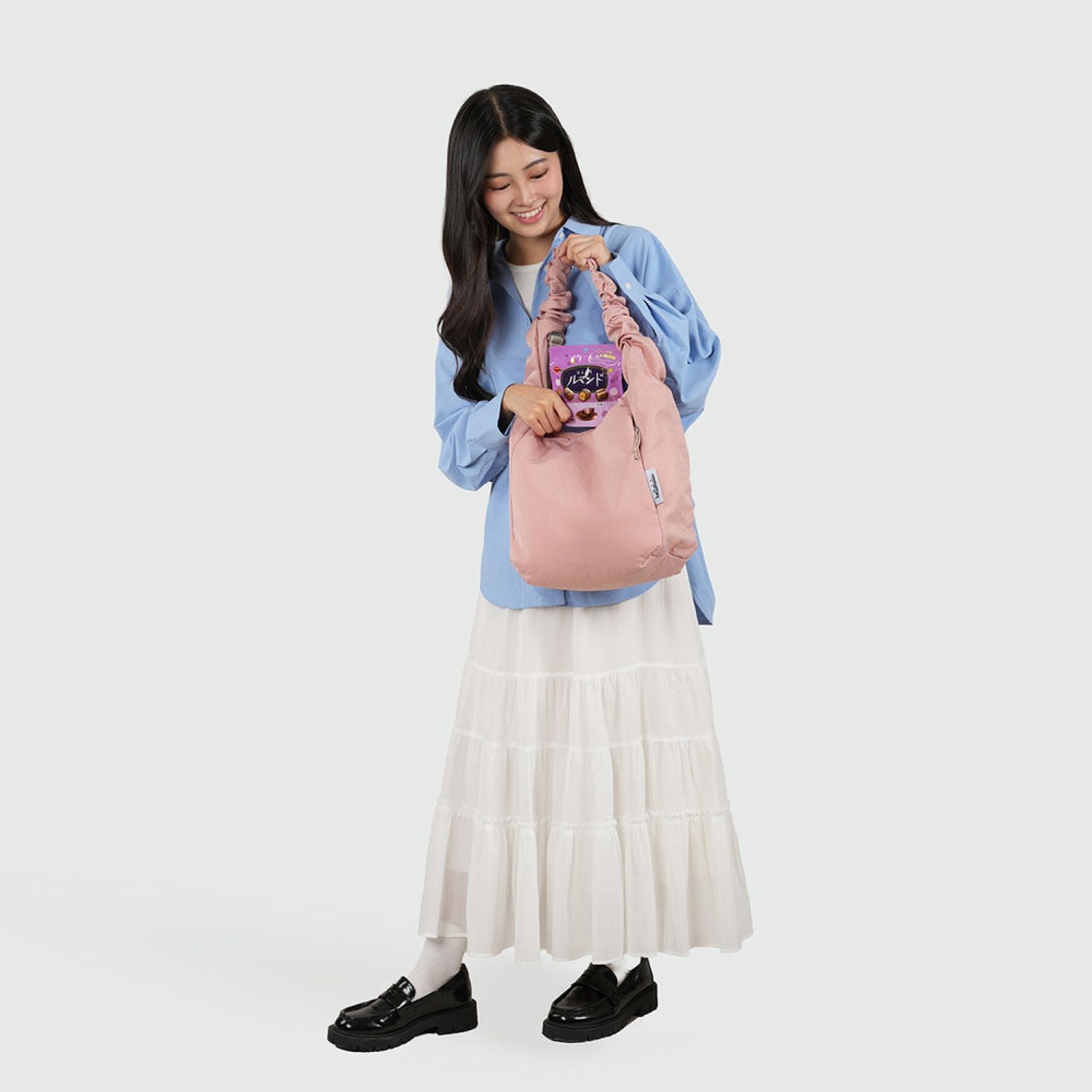 Hellolulu Elan Day Off Bucket Shoulder Bag (Pale Pink)
