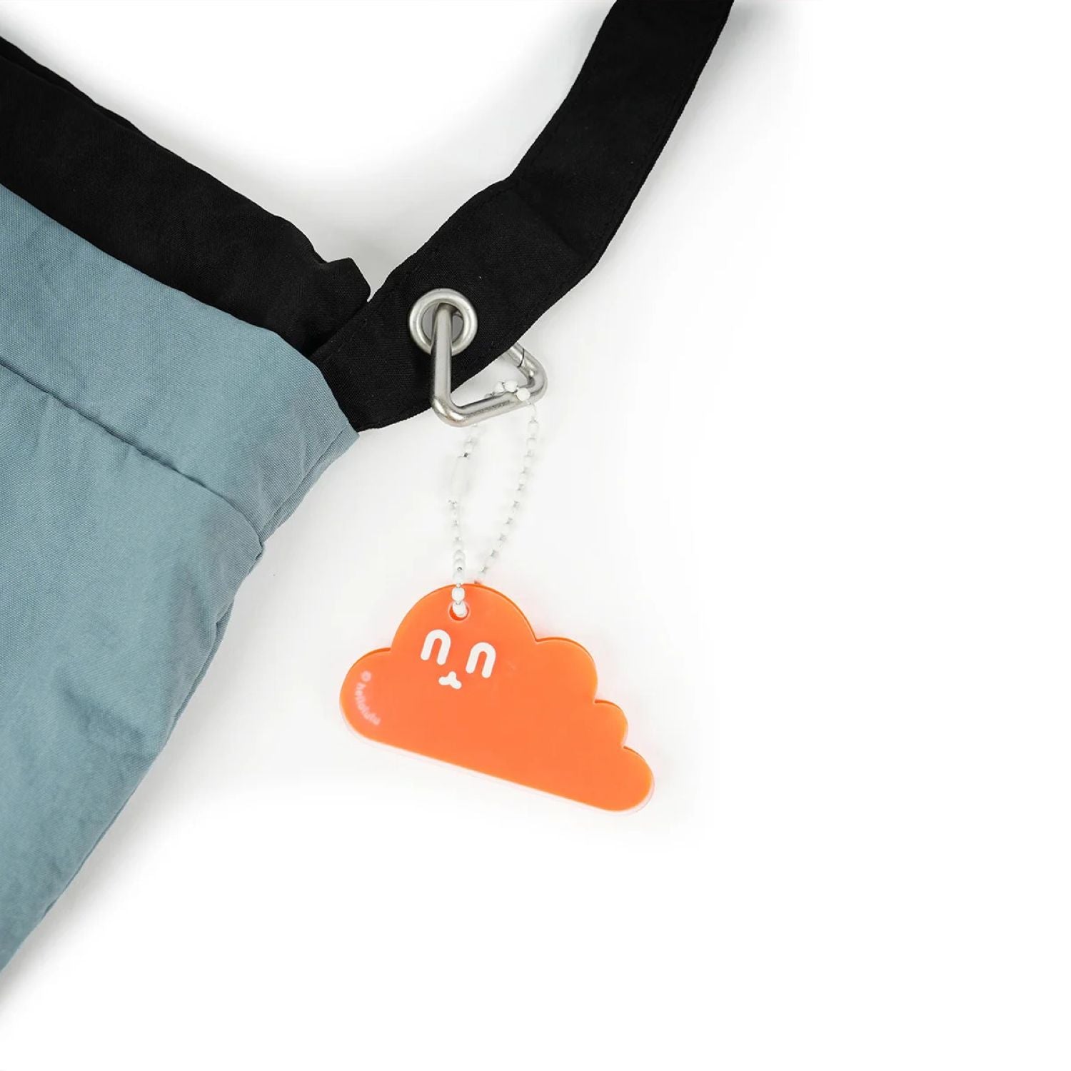 Hellolulu Noor Reversible Shoulder Bag (Soft Blue/Standard Black)