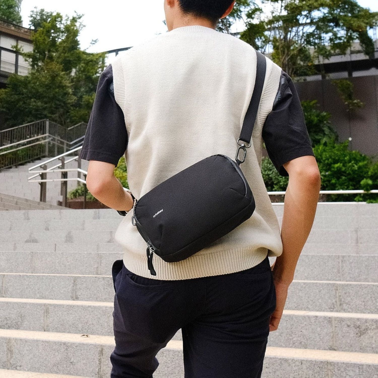 Orbitkey Travel Sling Bag 3L (Black)