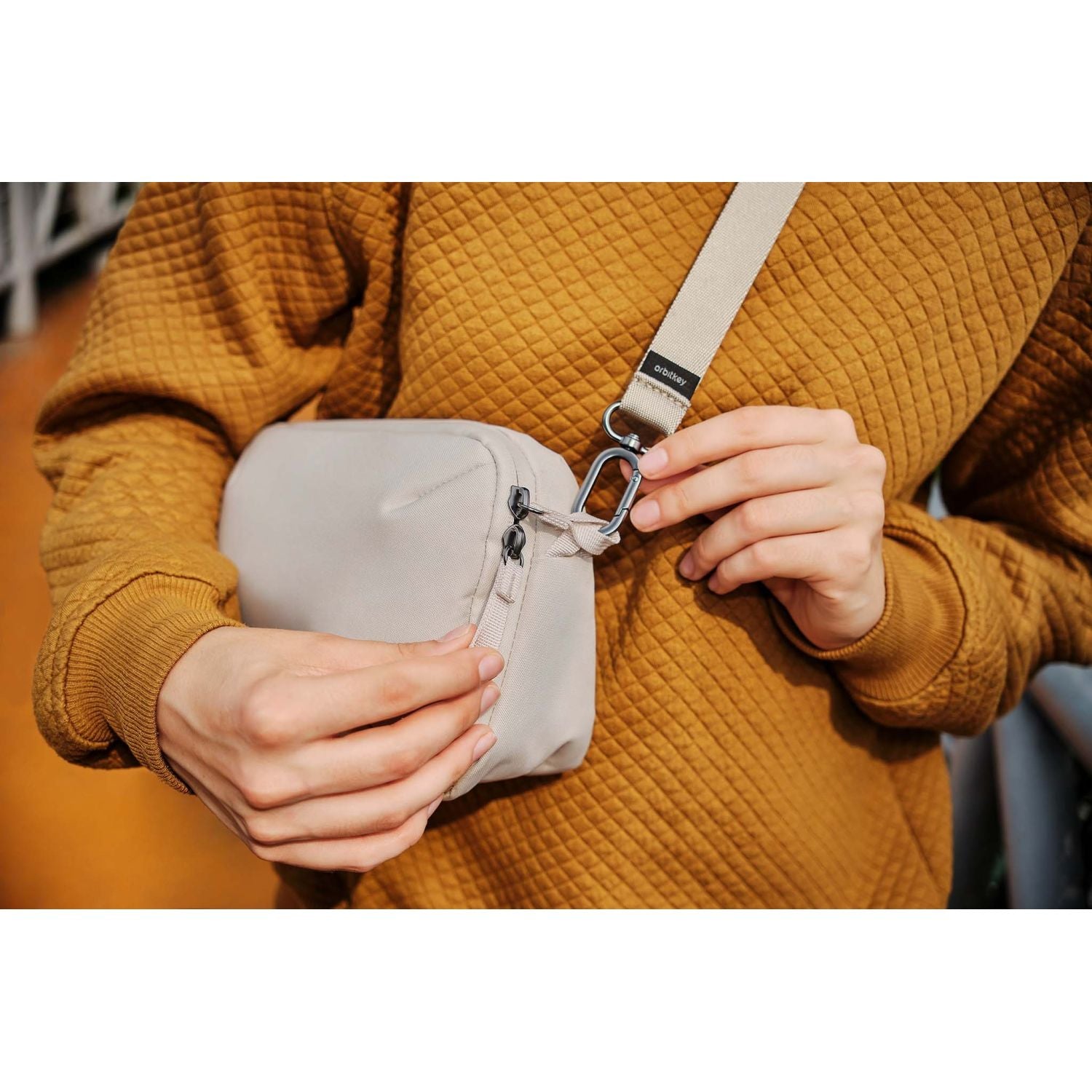 Orbitkey Travel Sling Bag 3L (Stone)