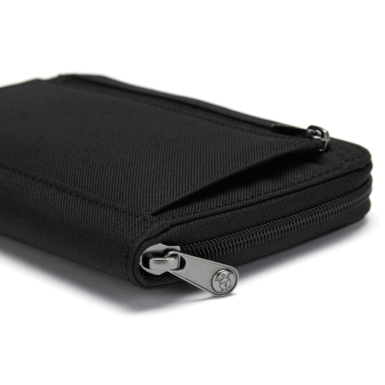Pacsafe RFIDsafe RFID Blocking Compact Travel Organizer - Jet Black