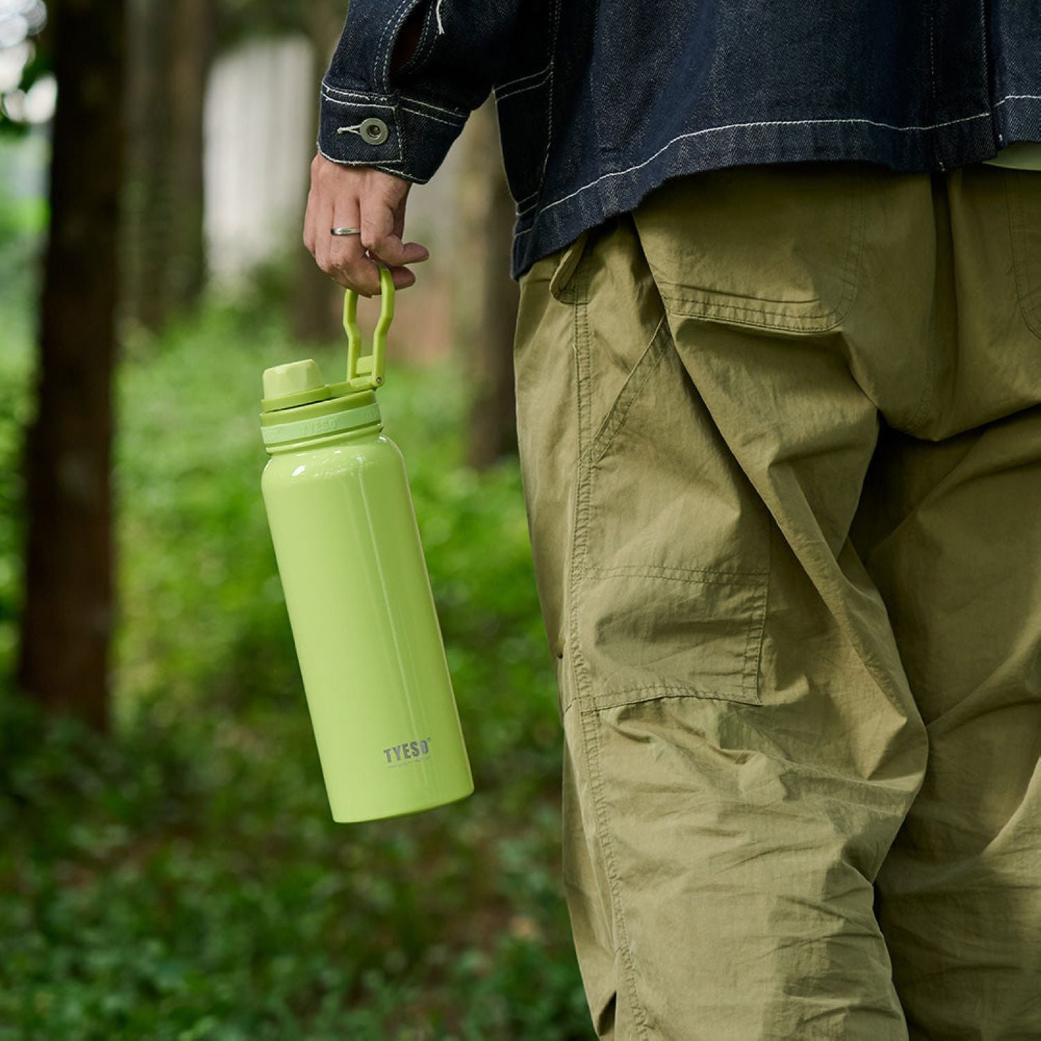 Tyeso Aeris Revive (Glossy) S/S Vacuum Insulated Bottle With Handle 750ML - Yellow