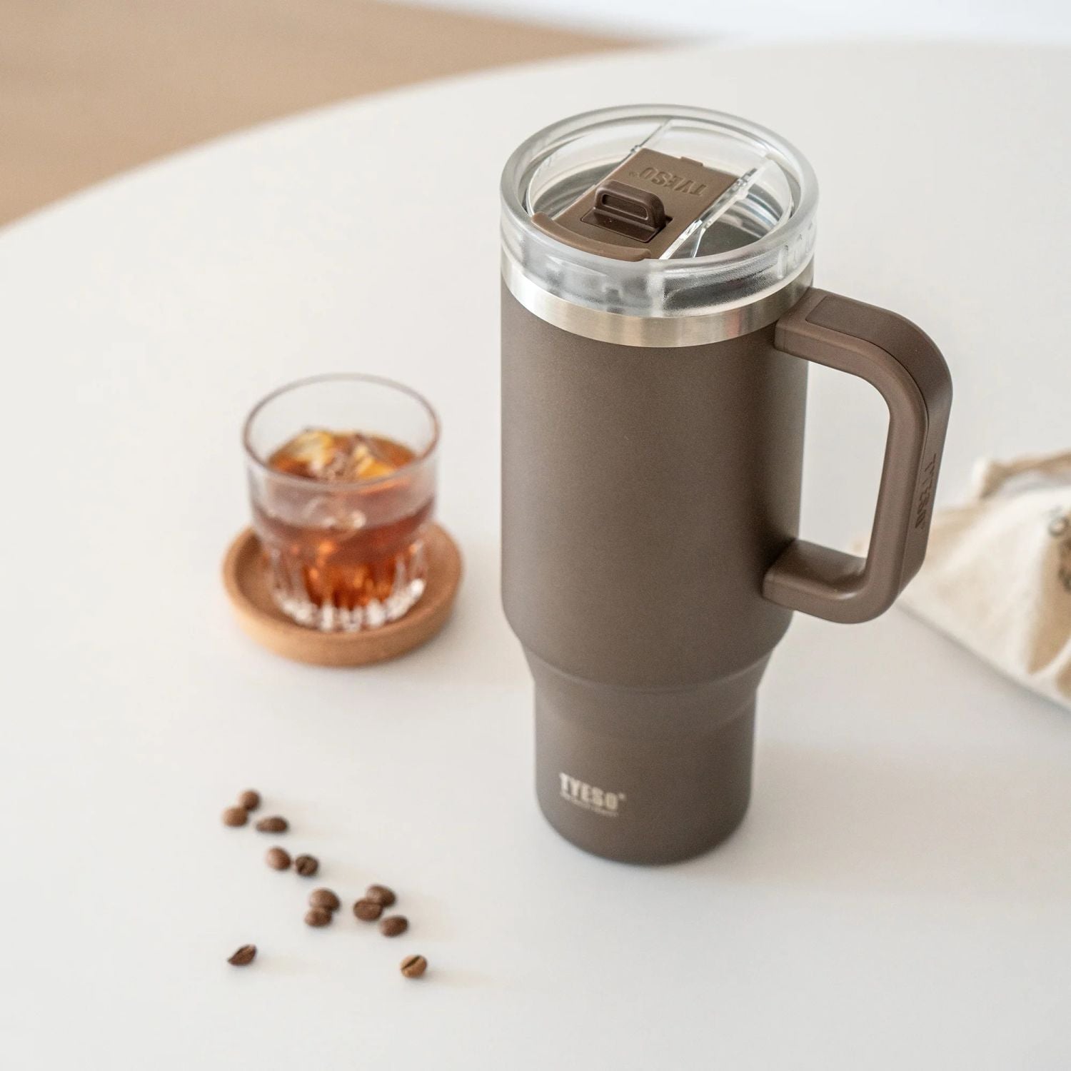 Tyeso Aura Leakproof 2 In 1 Sip & Straw Lid S/S Vacuum Tumbler 1200ml - Brown
