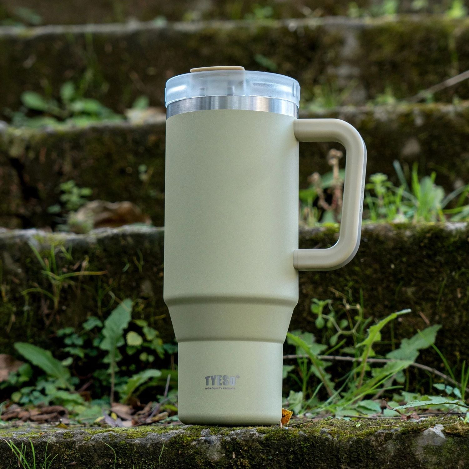 Tyeso Aura Leakproof 2 In 1 Sip & Straw Lid S/S Vacuum Tumbler 1200ml - Light Green