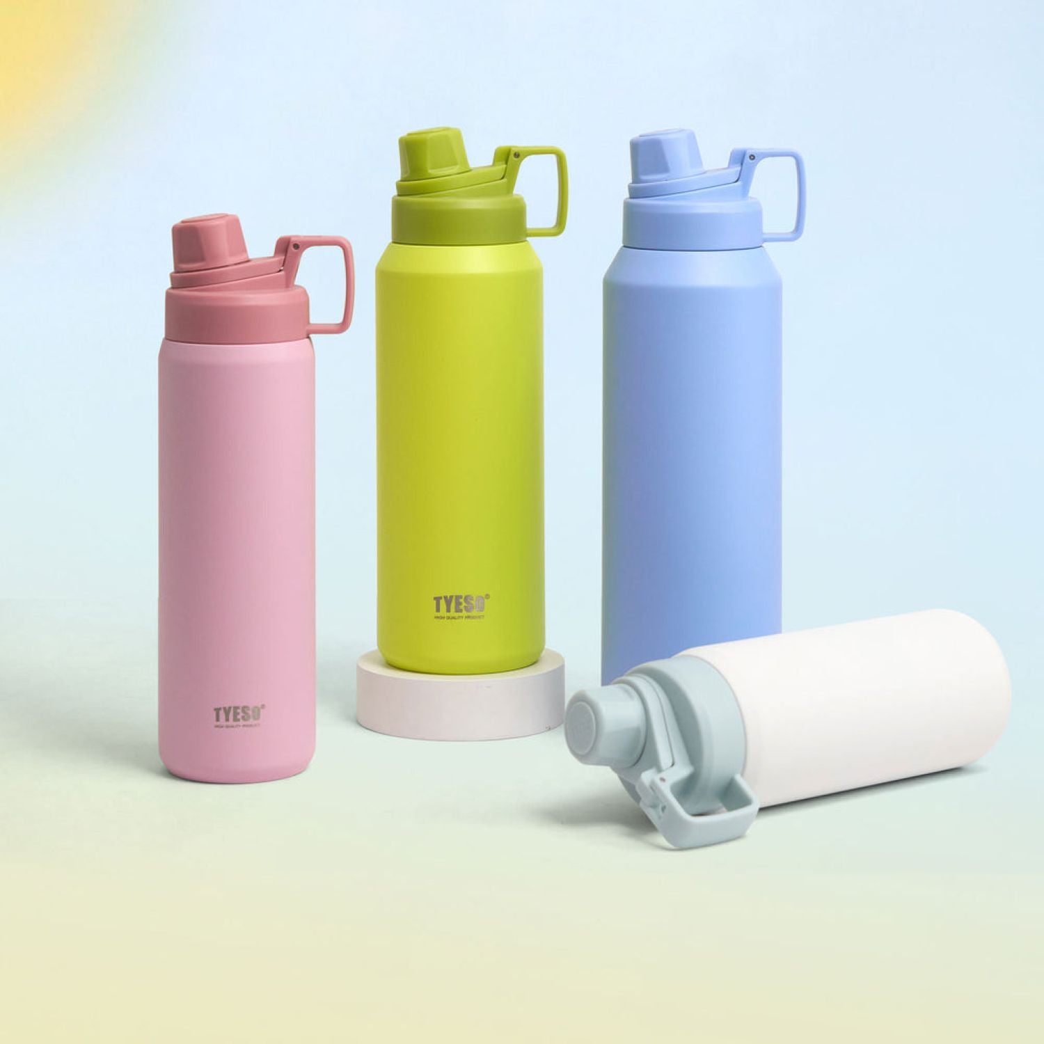 Tyeso Fizz Haze S/S Vacuum Insulated Bottle With Handle 750ML - White
